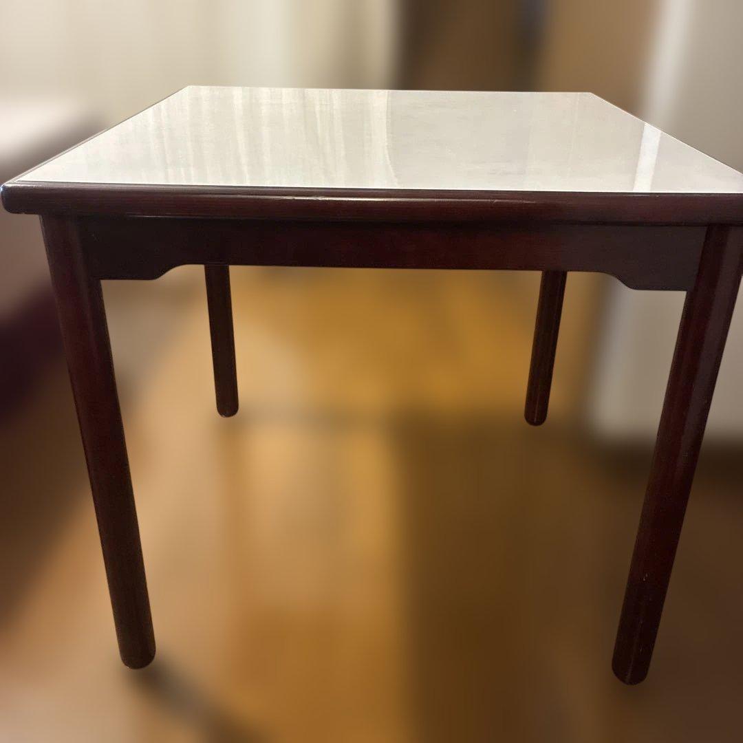 ダイニングテーブル　正方形　（カリモク風）