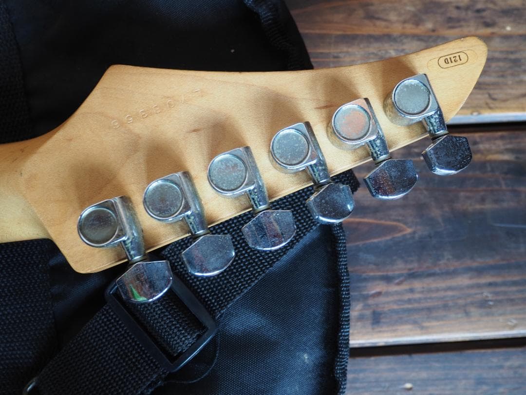 YAMAHA　ヤマハ YGX 121D　 エレキギター　専用袋付き　音は出ました