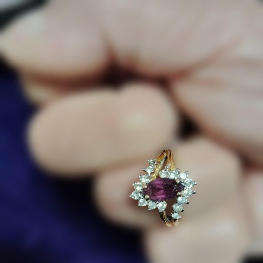紫色の中心石 花デザインリング