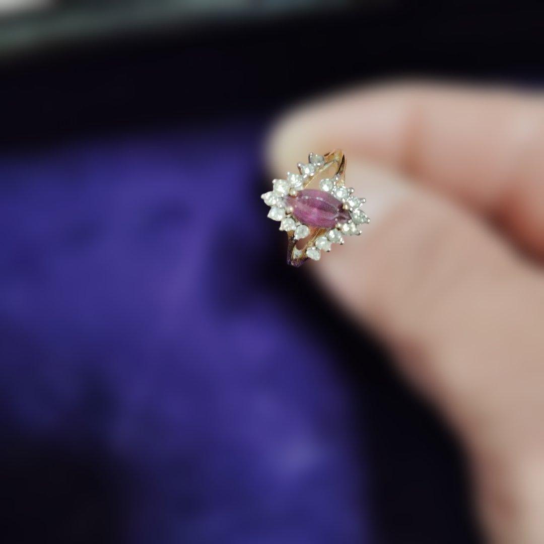 紫色の中心石 花デザインリング