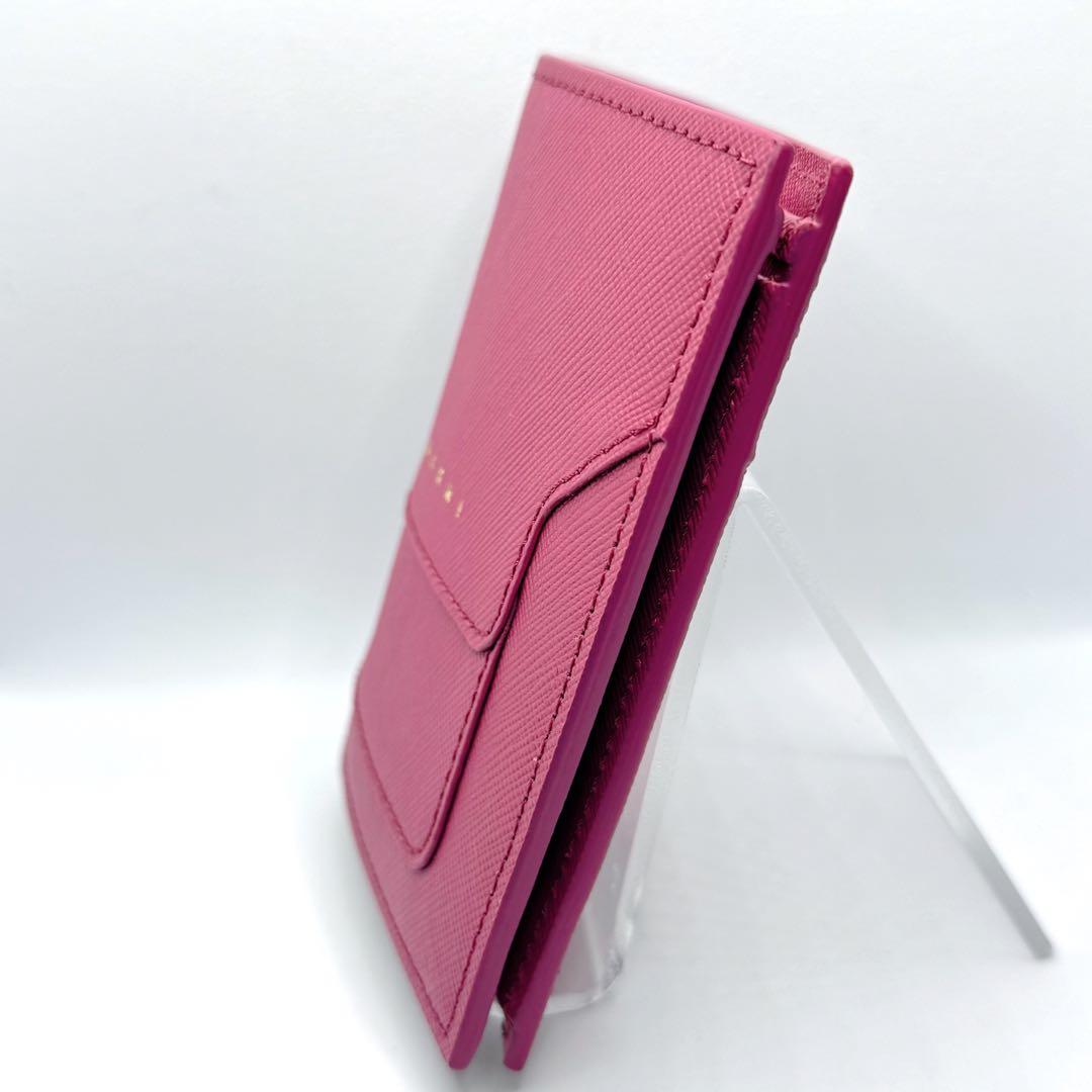 【新品未使用】希少 MARNI マルニ サフィアーノ ウォレット コンパクト財布