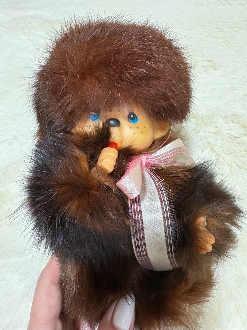 ストラップ付きおしゃぶりモンチッチ