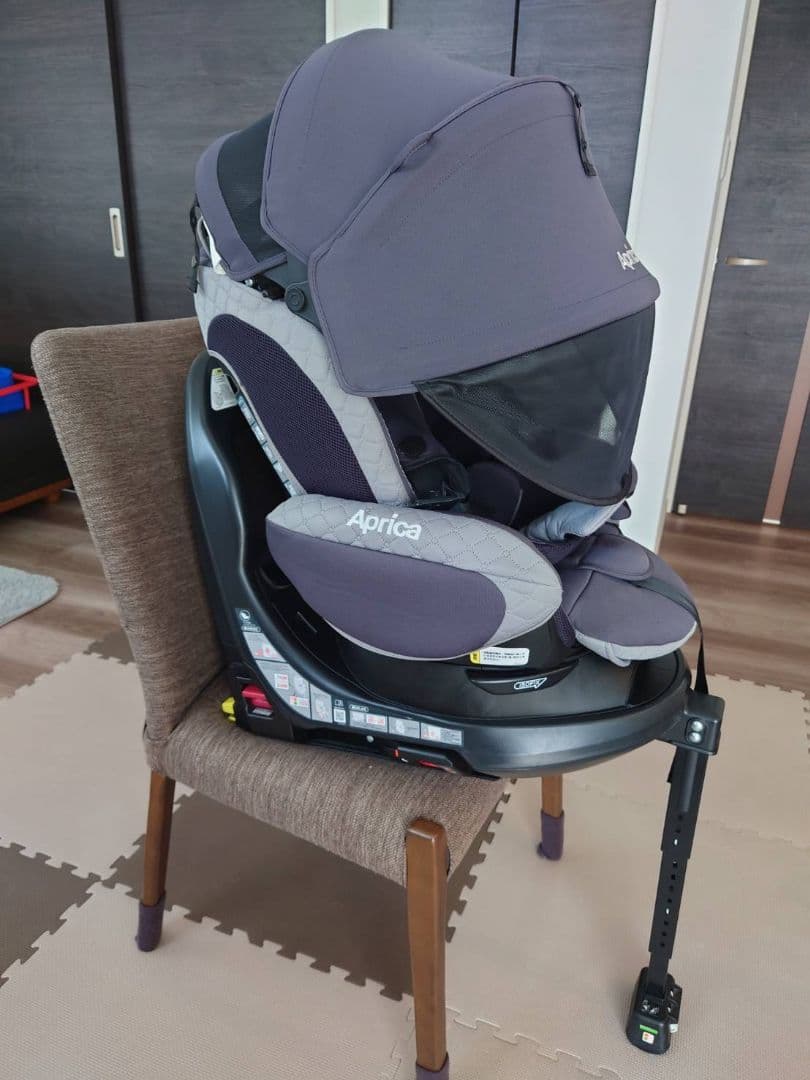 Aprica　フラディアグロウ　ISOFIX　プレミアム