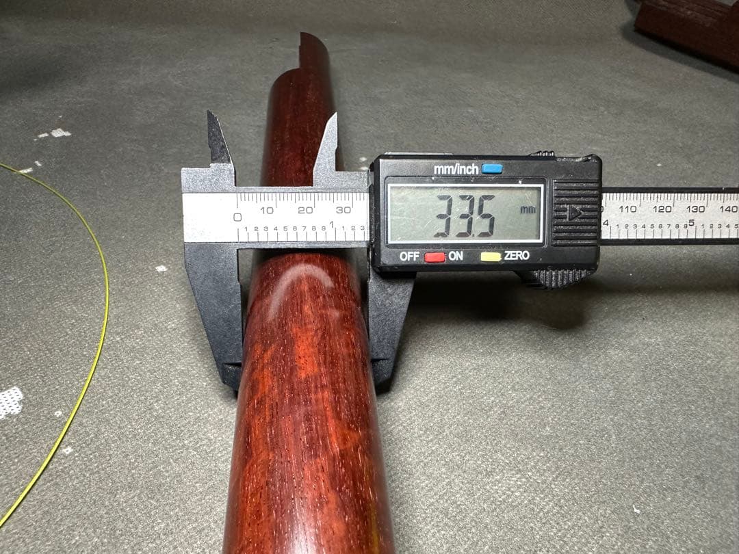 津軽三味線　太棹　紅木紫檀製　天然素材 　弦楽器　民謡 伝統楽器