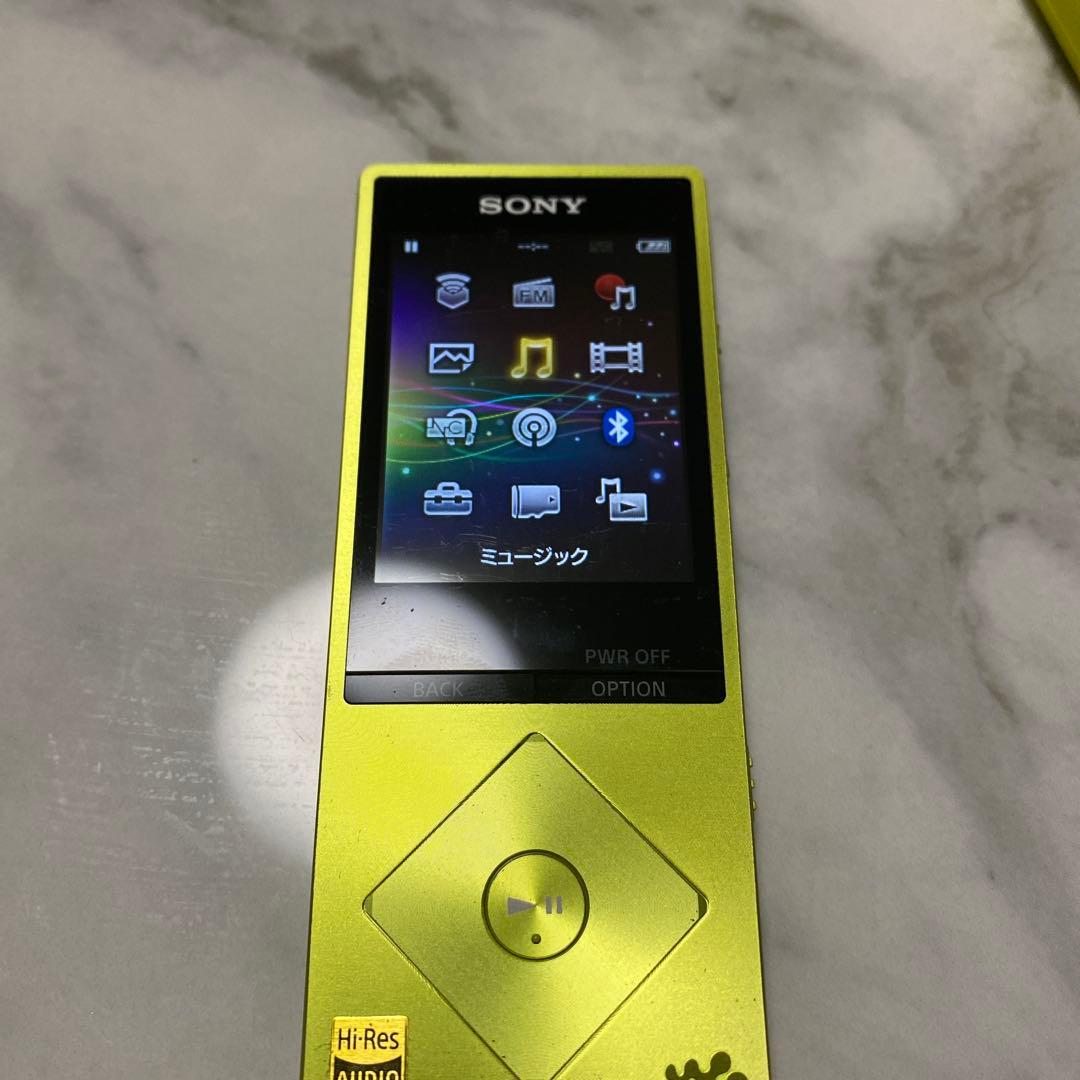 SONY ウォークマン　ライムイエロー