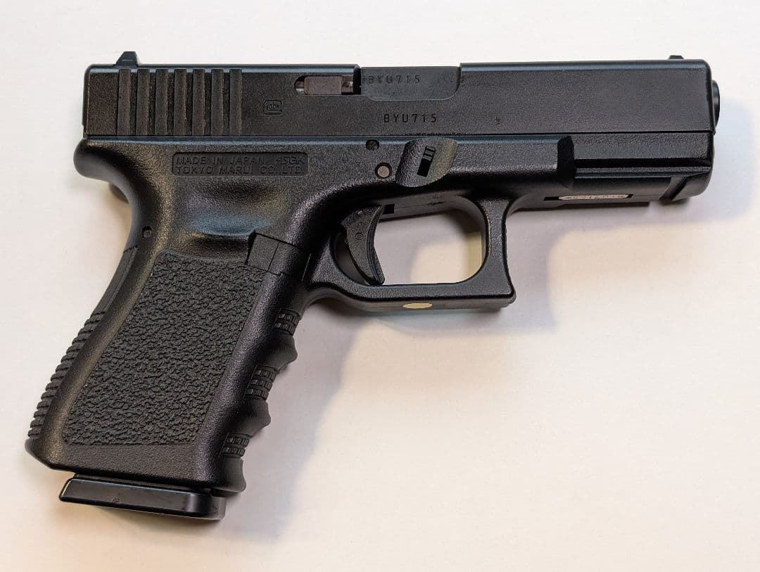 実物ホルスター付　マルイ　GLOCK 19 3rd genガスブロ