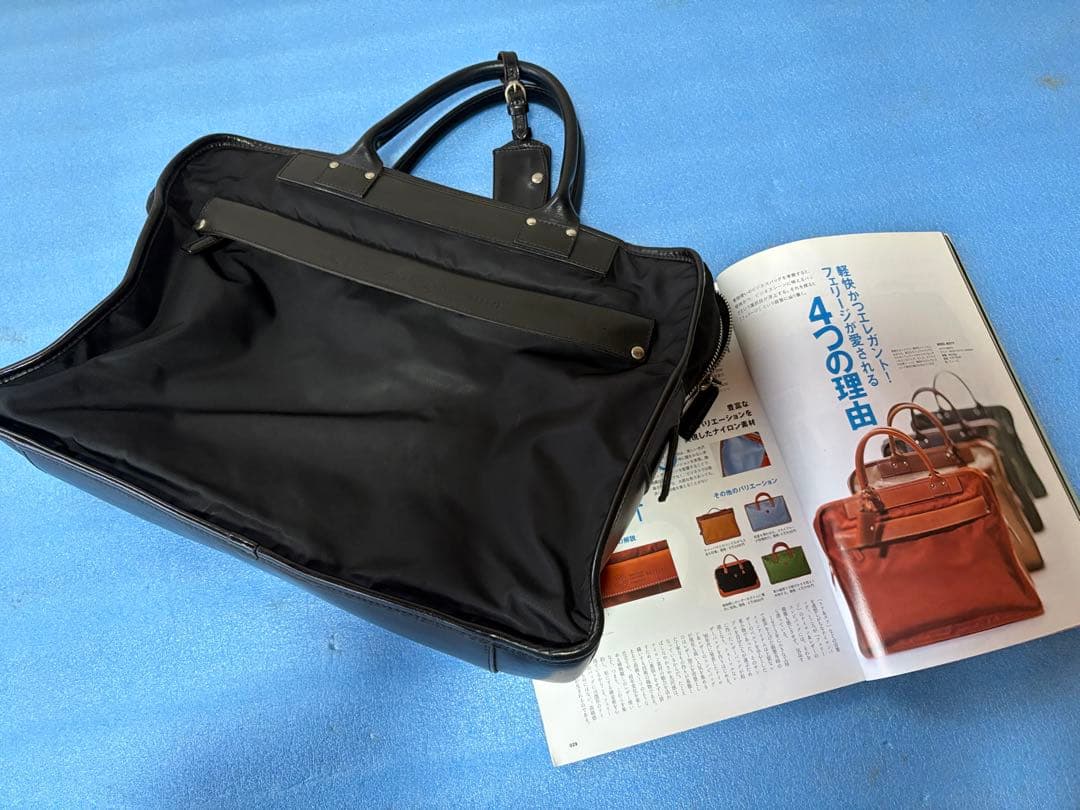 フェリージ　黒 ナイロン レザーバッグ タグ付き