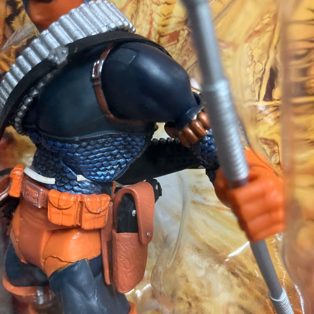 マテル　DCユニバース　デスストローク