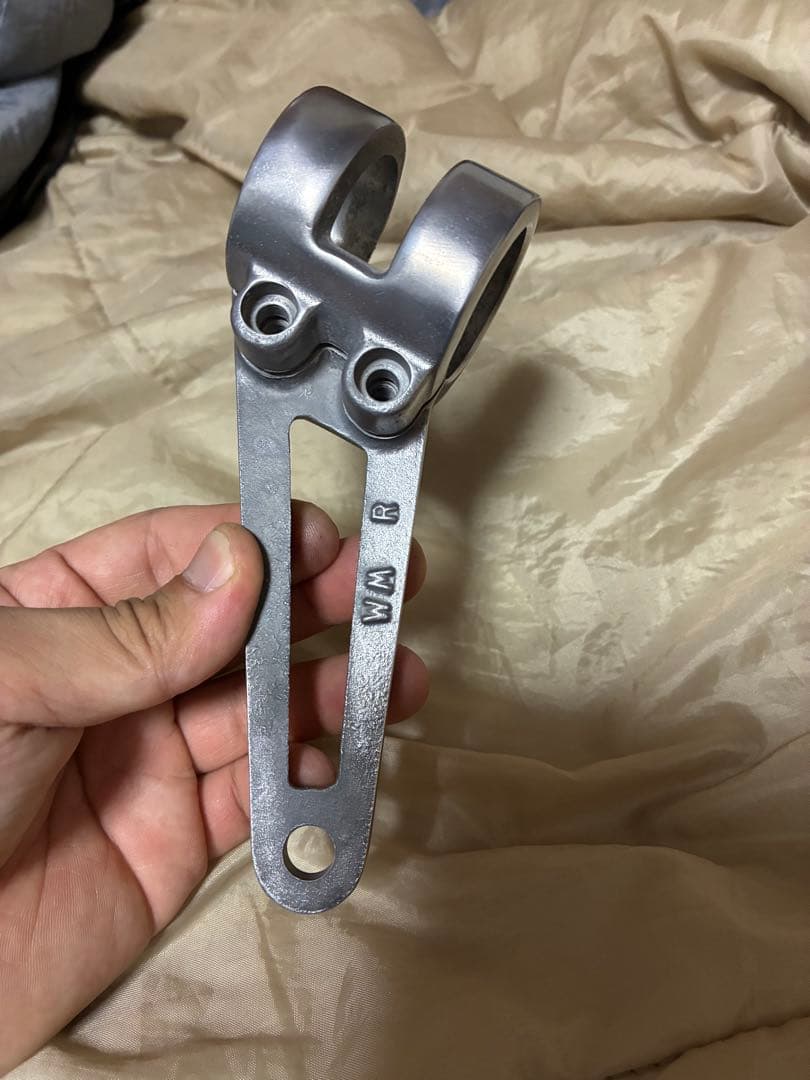 wm ヘッドライトステー　35mm