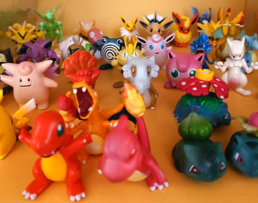 d*3様 ポケモン モンコレ初期まとめ売り+おまけ付き