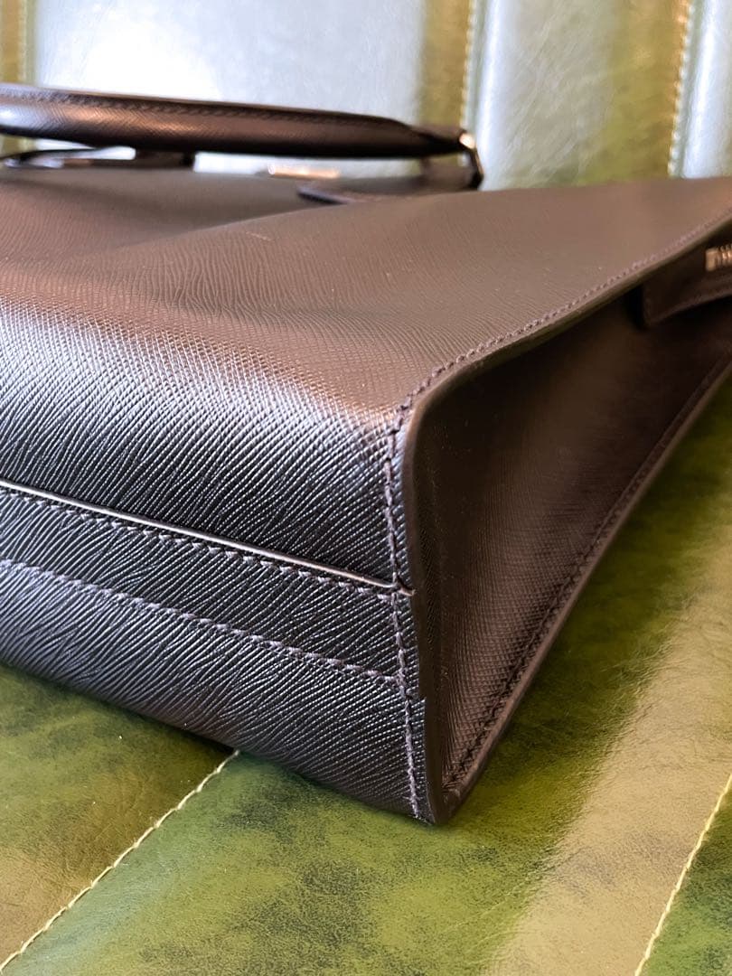 【あや】PRADA 2VG030 SAFFIANO TRAVEL バッグ