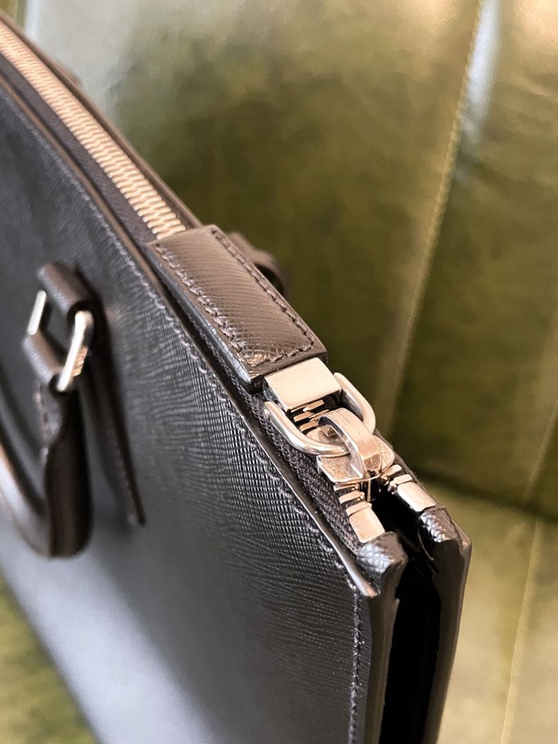 【あや】PRADA 2VG030 SAFFIANO TRAVEL バッグ