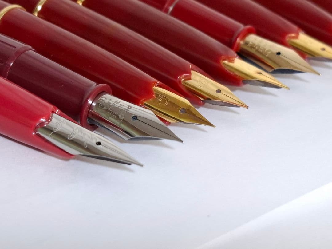 d*2様 デスクペン　40本まとめ　パイロット　プラチナ万年筆　セーラー　未使用