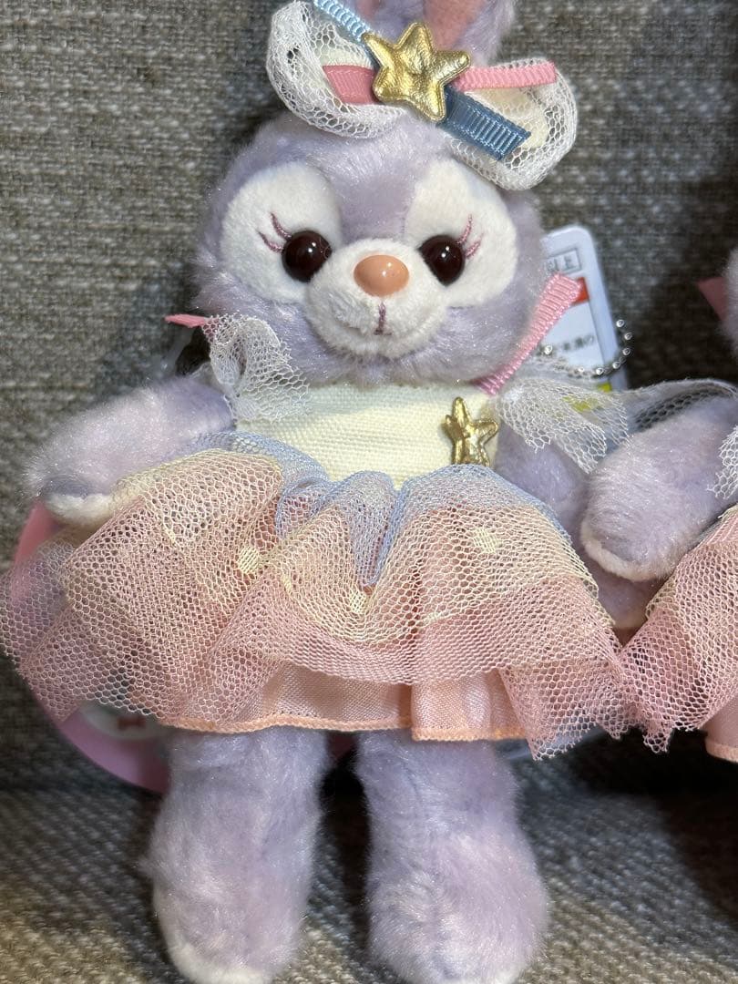 ディズニー40周年　フロムオールオブアス　ステラルー　ぬいぐるみバッジ　2点