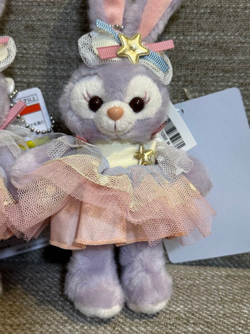 ディズニー40周年　フロムオールオブアス　ステラルー　ぬいぐるみバッジ　2点