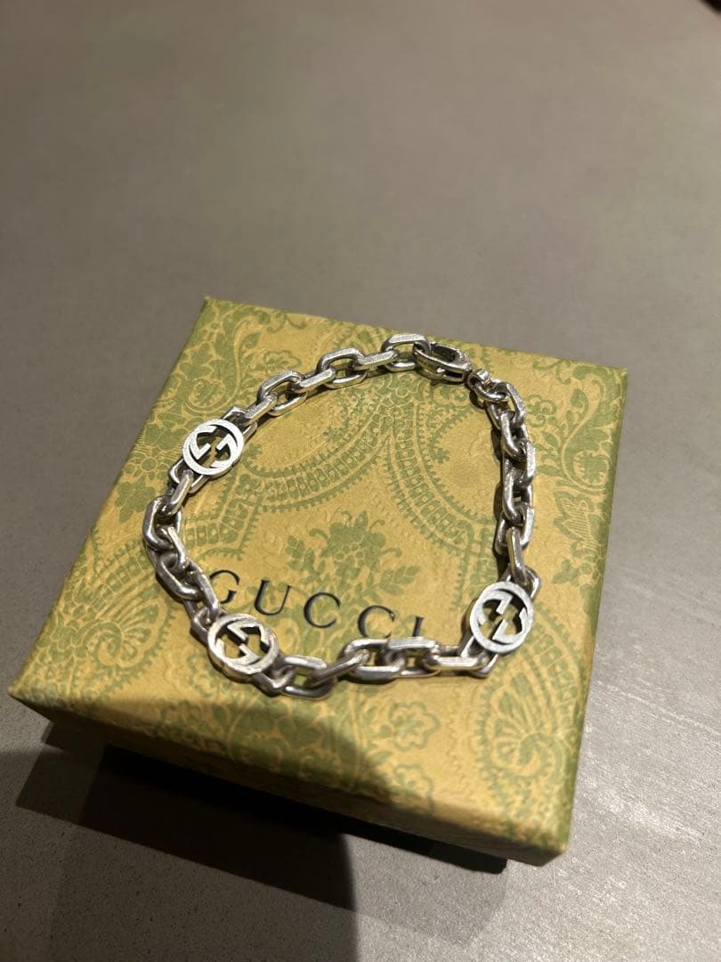 GUCCI インターロッキング　チェーンブレスレット