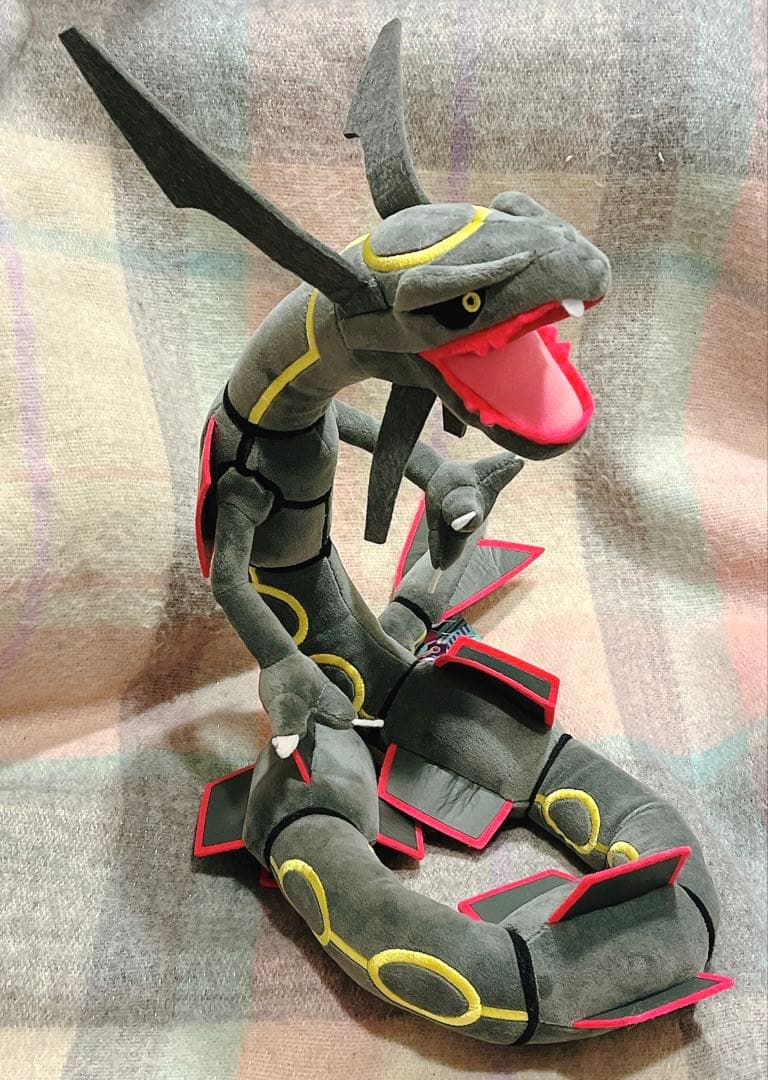 ポケモン ぬいぐるみ 黒いレックウザ　ポケモンセンター