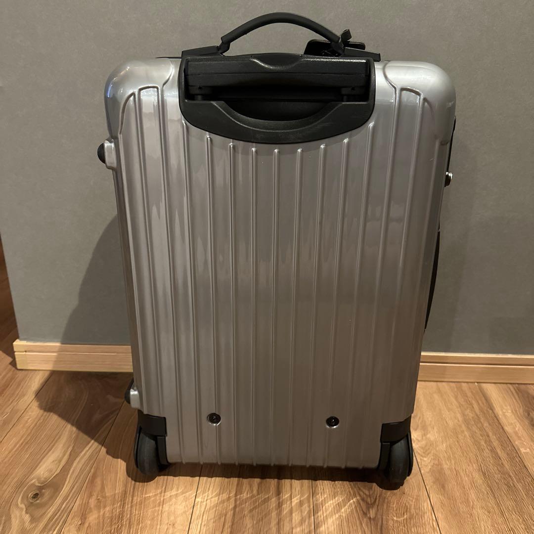 【美品】RIMOWA リモワ シルバー キャリーケース 2輪 タグ付き