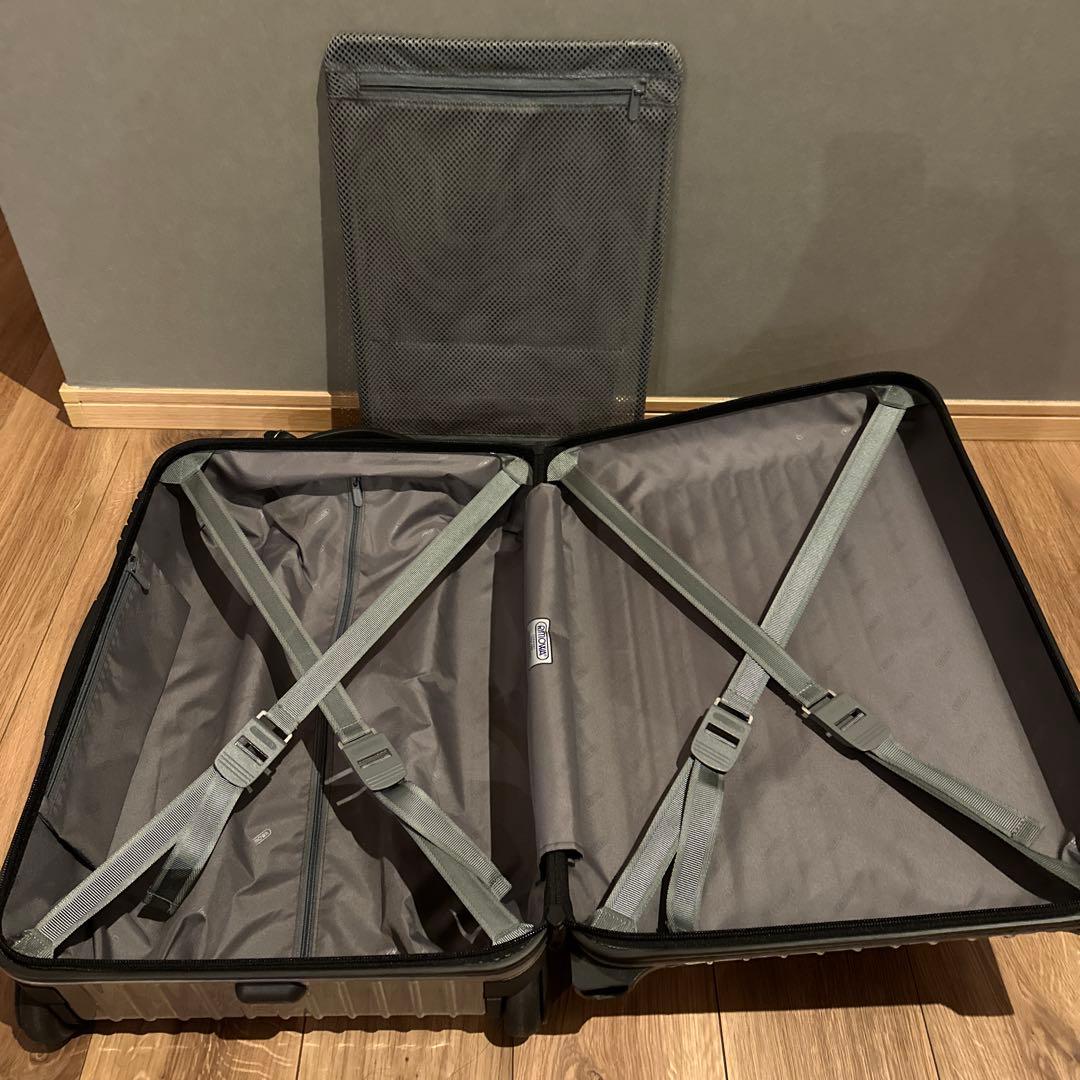 【美品】RIMOWA リモワ シルバー キャリーケース 2輪 タグ付き