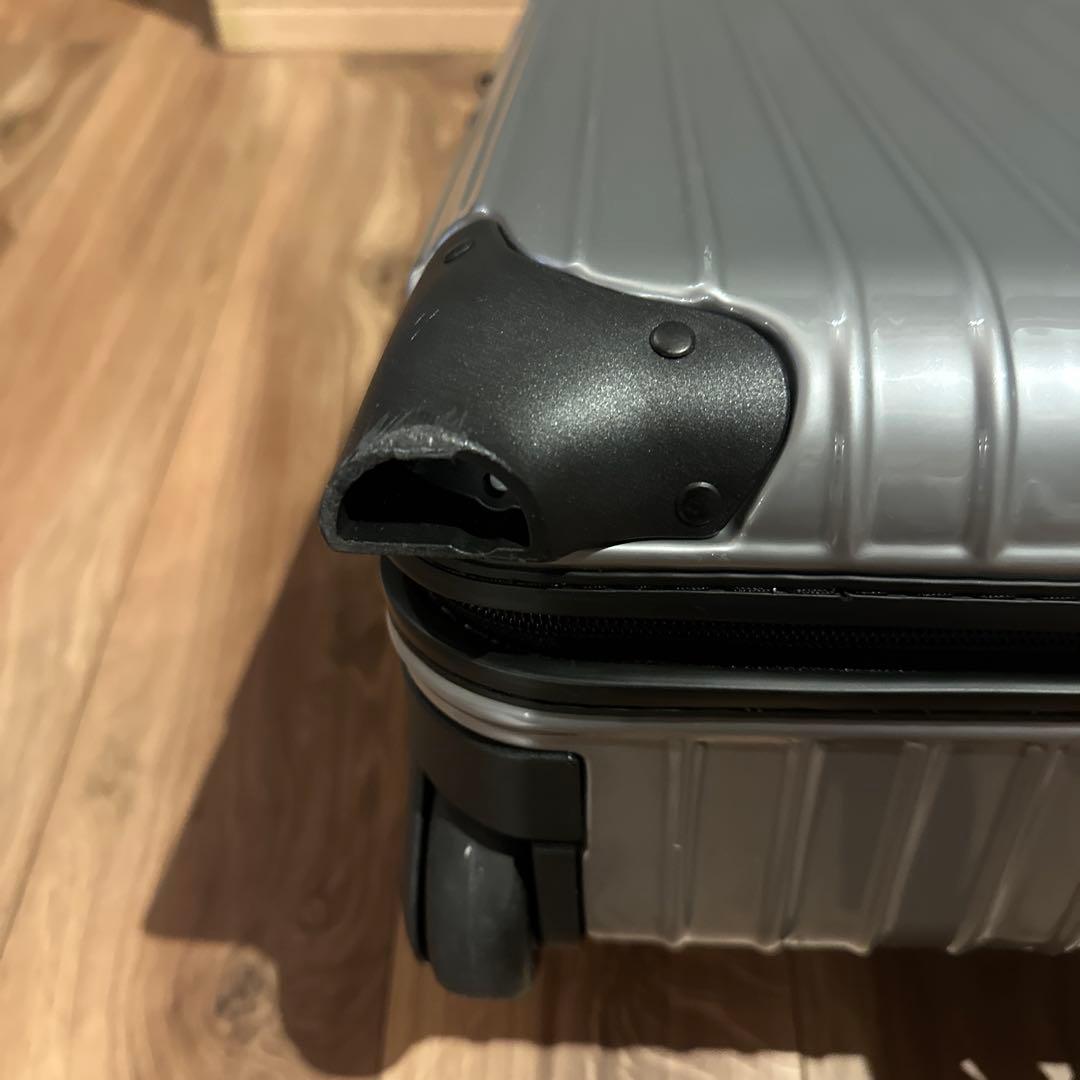 【美品】RIMOWA リモワ シルバー キャリーケース 2輪 タグ付き