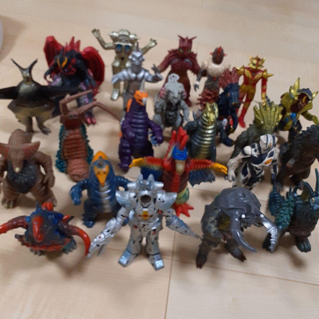ウルトラマン 怪獣ソフビ 23体セット