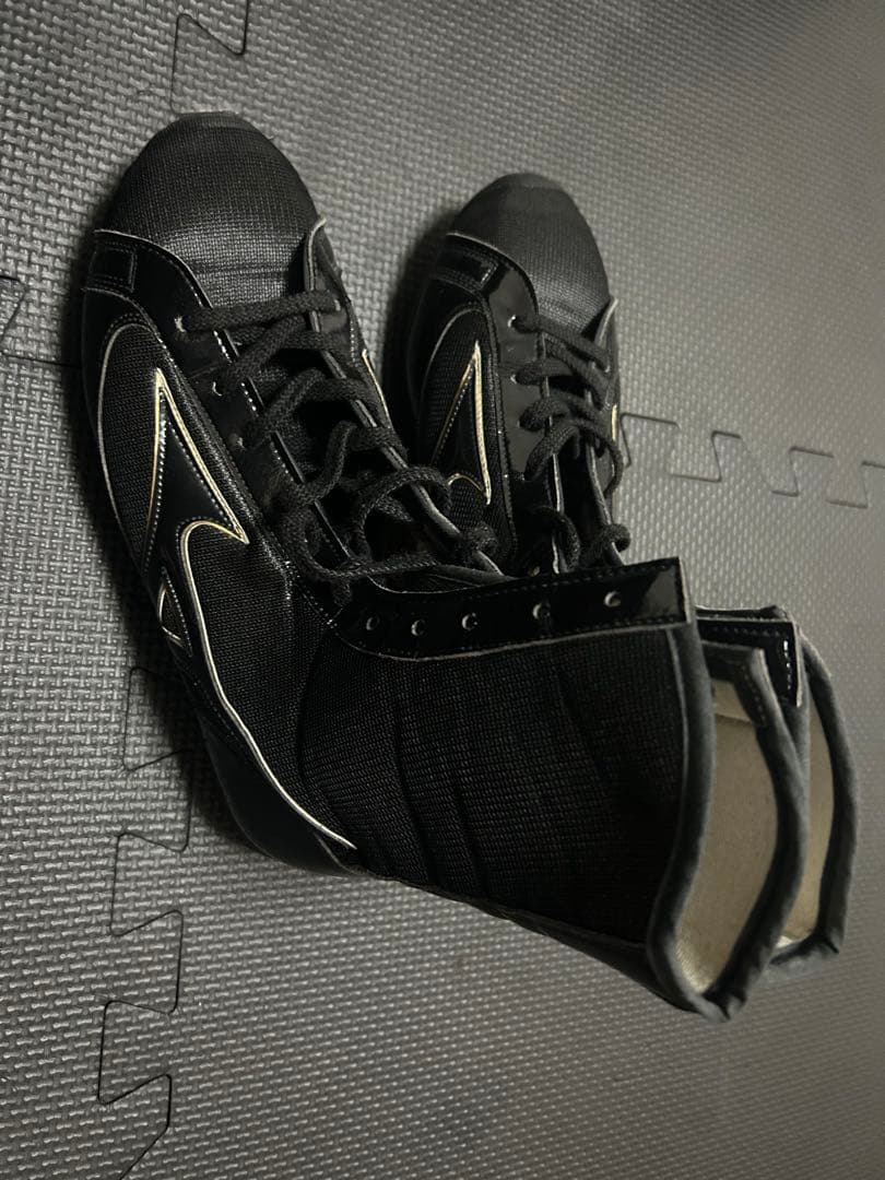 ボクシングシューズ ミズノ ブラック 最新モデル