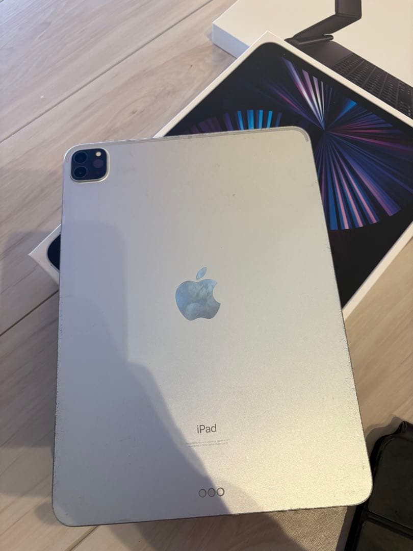 iPad pro 11インチ M1 magickeyboard付