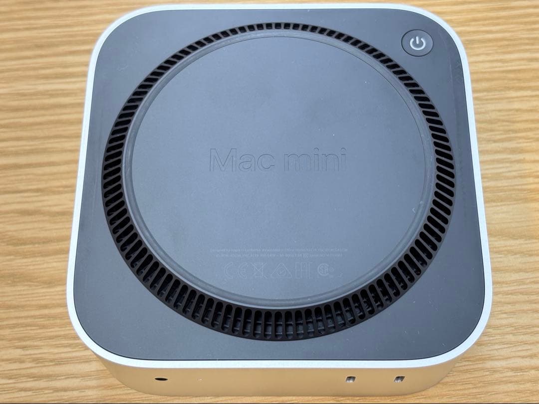 竜*村様 Mac mini m4 256GB 16G 純正キーボード・トラックパ