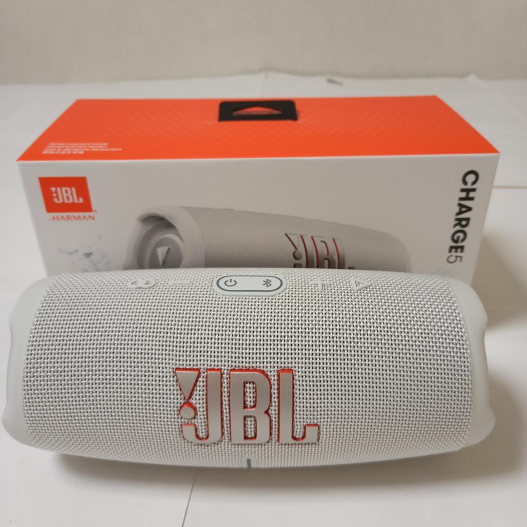 JBL CHARGE5 ホワイト Bluetoothスピーカー