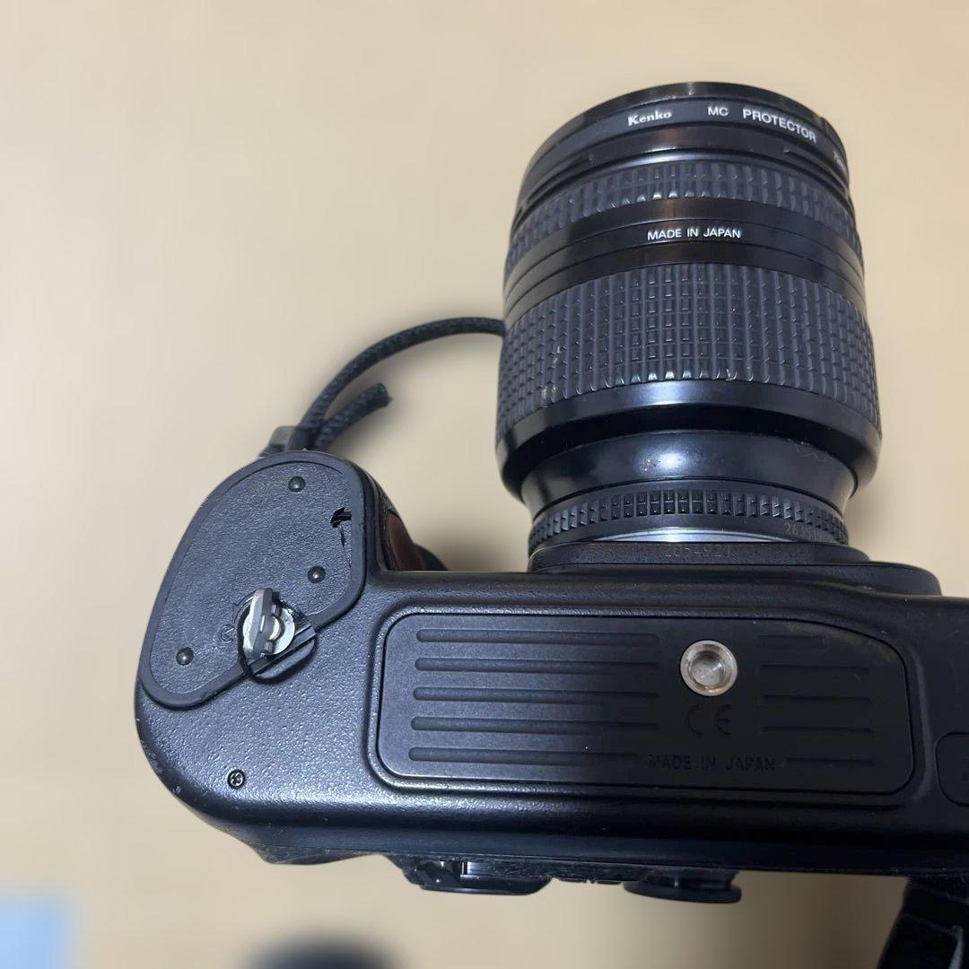 フィルムカメラ Nikon F100