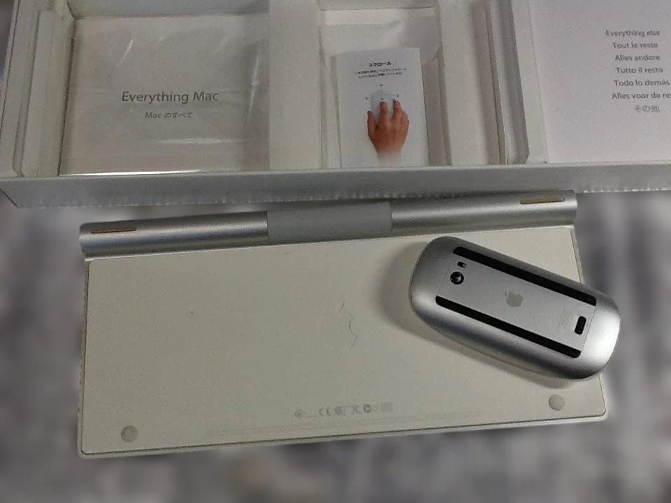 Macデスクトップ Apple iMac (21.5-inch, Late 2015)