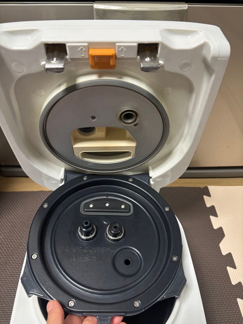 [倉庫処分セール]炊飯器 NW-YA10 ホワイト 1.0L-2023年製