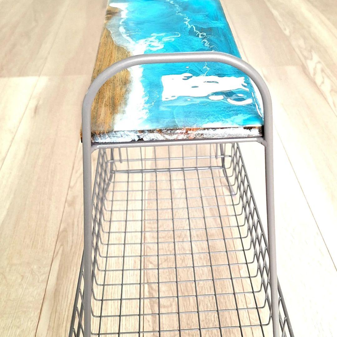 Sally’s shop　ワイヤーラックテーブル　サイドテーブル　海岸