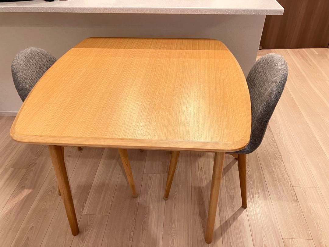 IDEEダイニングテーブル IKIシリーズ