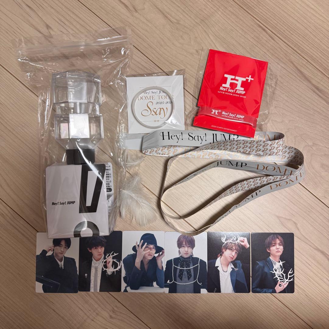 Hey! Say! JUMP ペンライト フリフラ、銀テ、トレカ、ラバーバンド