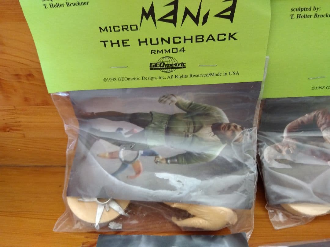 ●狼男 フランケン 傴僂男 吸血鬼 4体 ジオメトリック ガレージキット