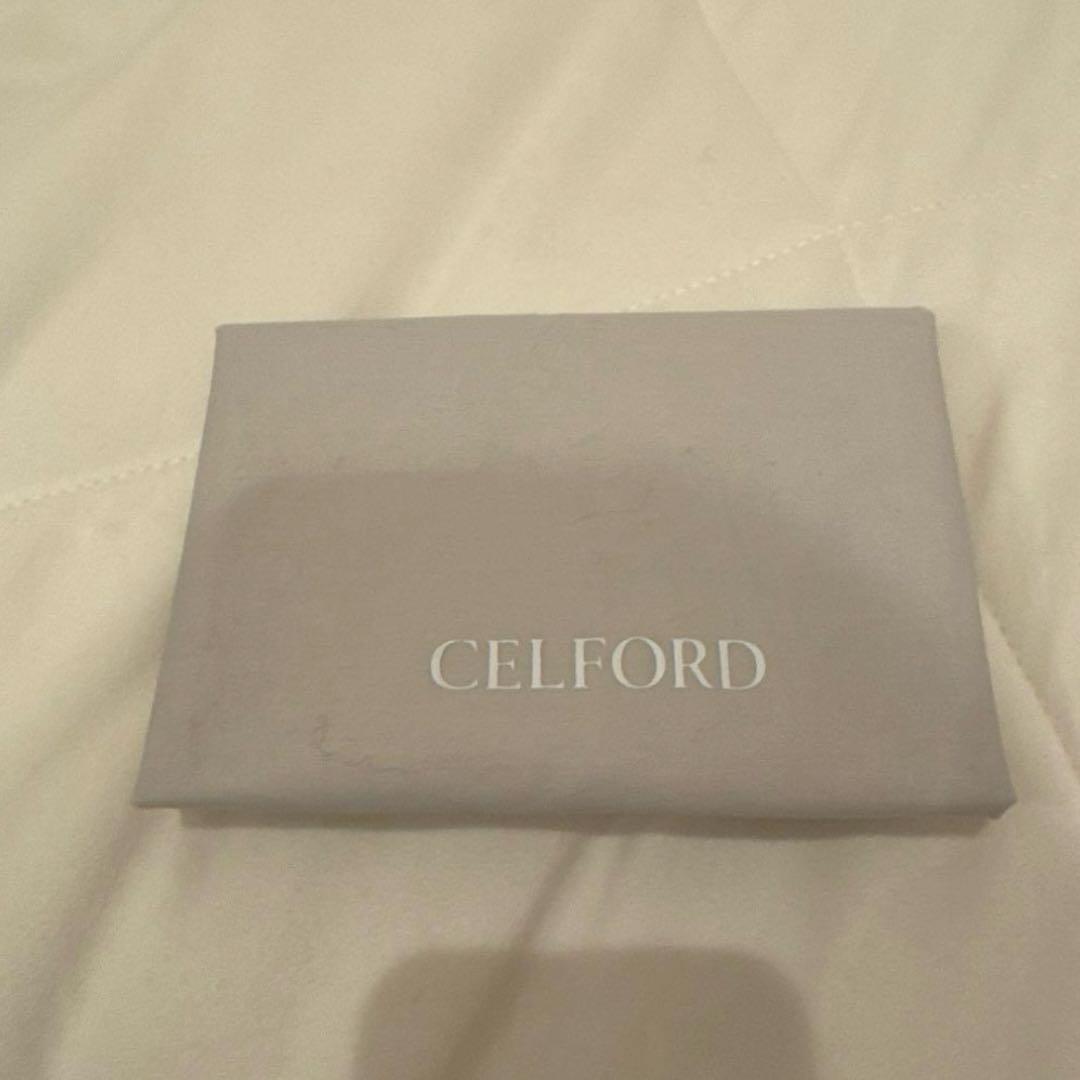 CELFORD セルフォード ビジュースタッズポシェット ピンク