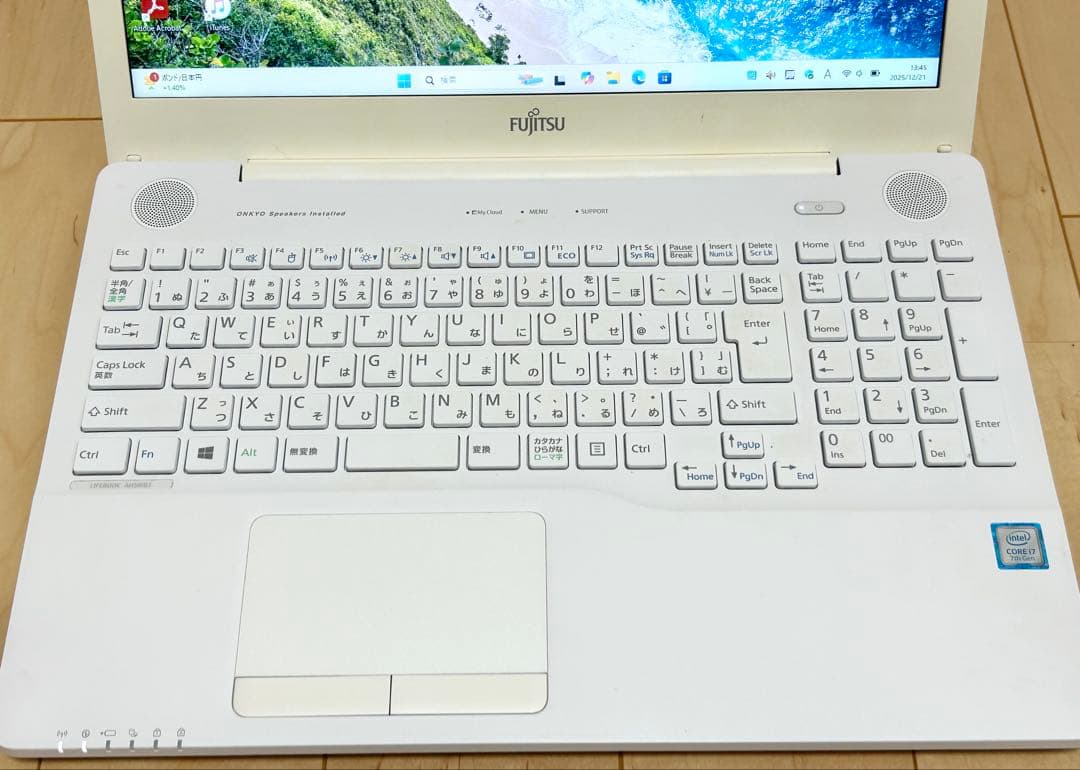 富士通 ノートPC クワッドコアCorei7 500GB 新品SSD オフィス