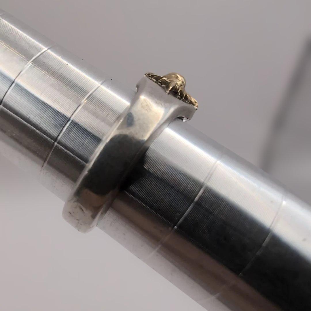 アリゾナフリーダム リング 太陽神 17号