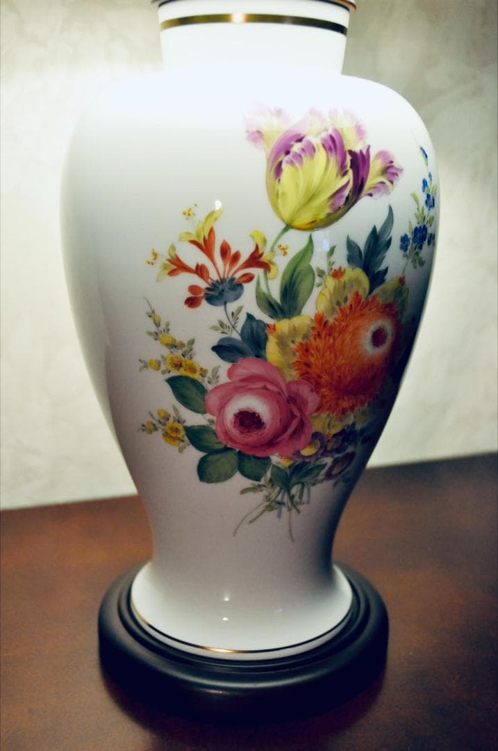 Meissen マイセン 花絵 テーブルランプ」・百貨店展示