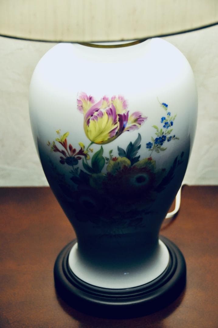 Meissen マイセン 花絵 テーブルランプ」・百貨店展示