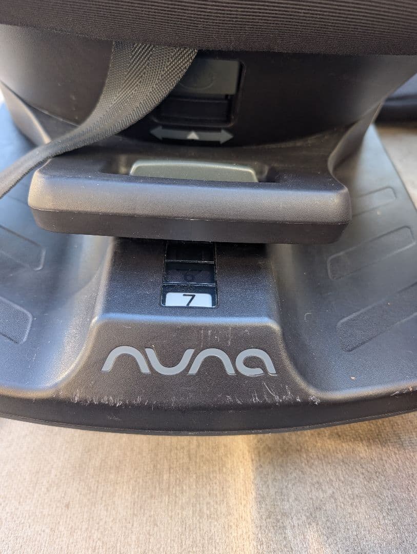 即発送★nuna rebl plus ISOFIX 360°回転チャイルドシート