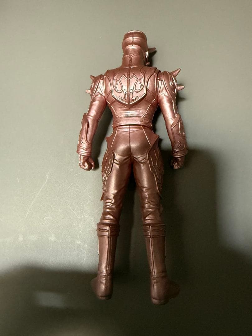 抽選プレゼント品　モモタロス　ソフビ