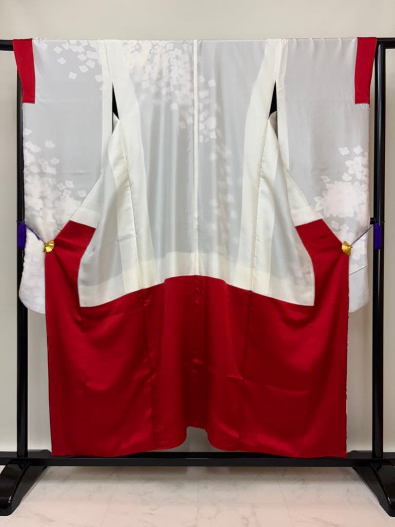 振袖 袷 紫陽花 桜 金糸 ブラック パールトーン加工済