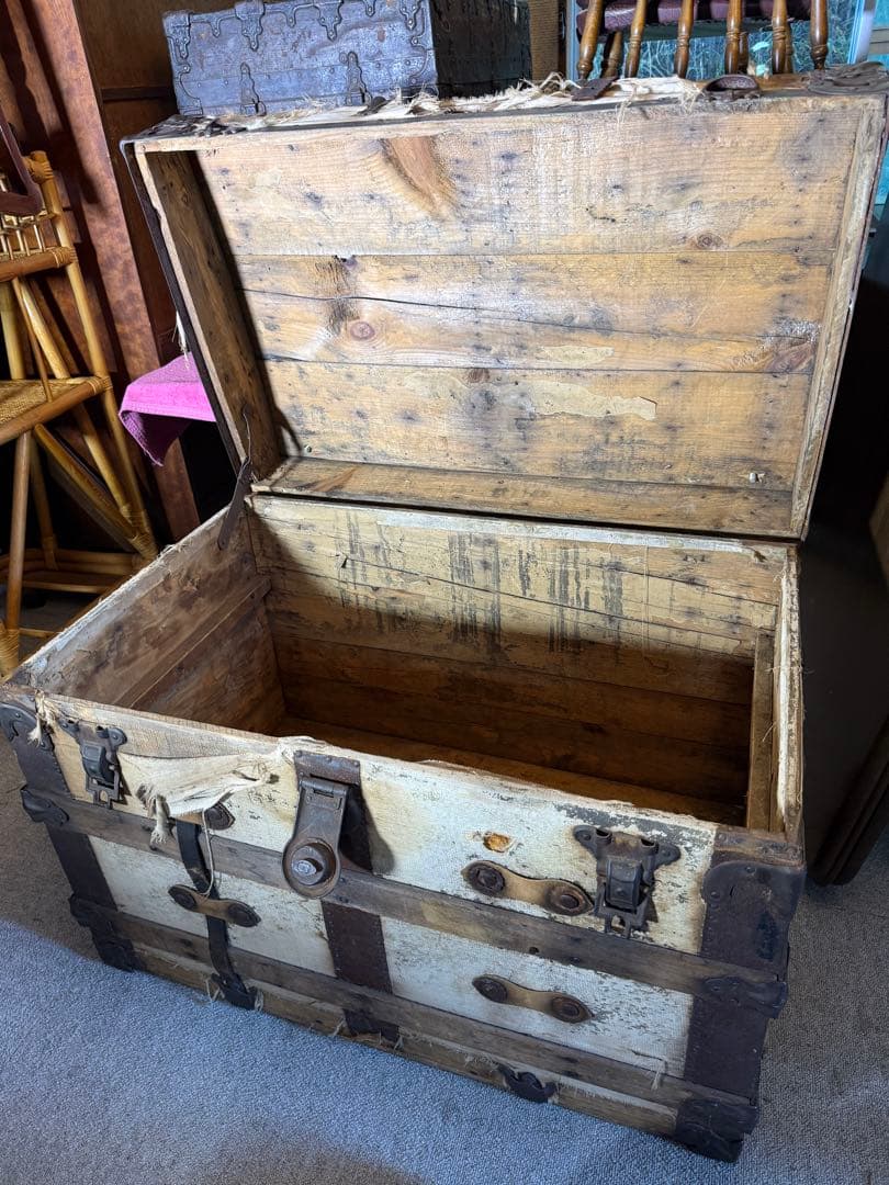 1880s EAGLE LOCK CO 米国製船旅トランク 希少140年物