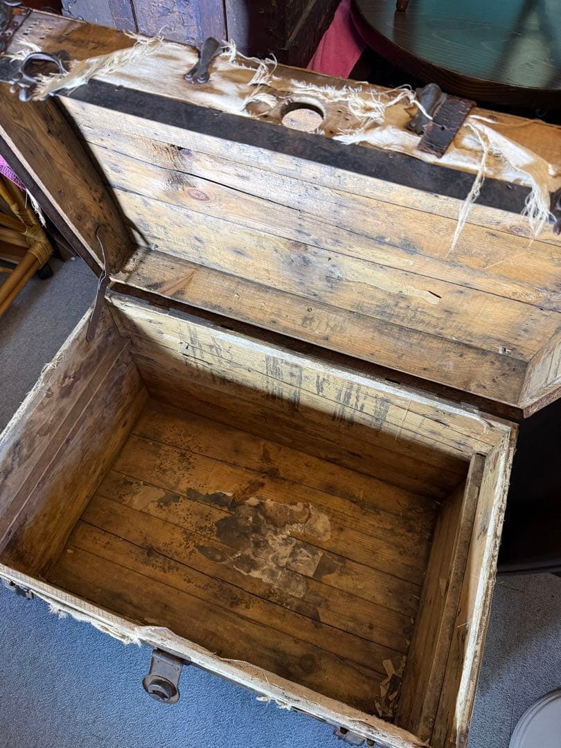 1880s EAGLE LOCK CO 米国製船旅トランク 希少140年物