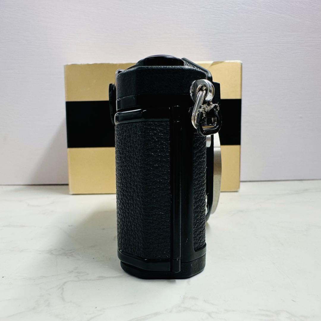 Nikon F2 Titan フィルムカメラ ボディ ノーネーム