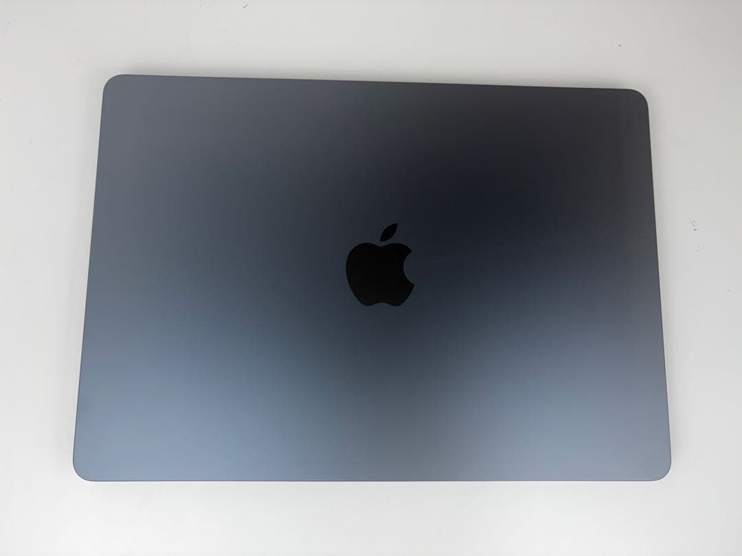 MacBook Air 13.6 A2681/メモリ16GB/256GB/