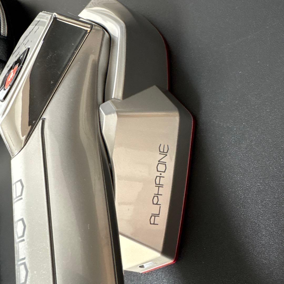 ぷートニーノ•ランボルギーニ美顔器 「アルファ•ワン」