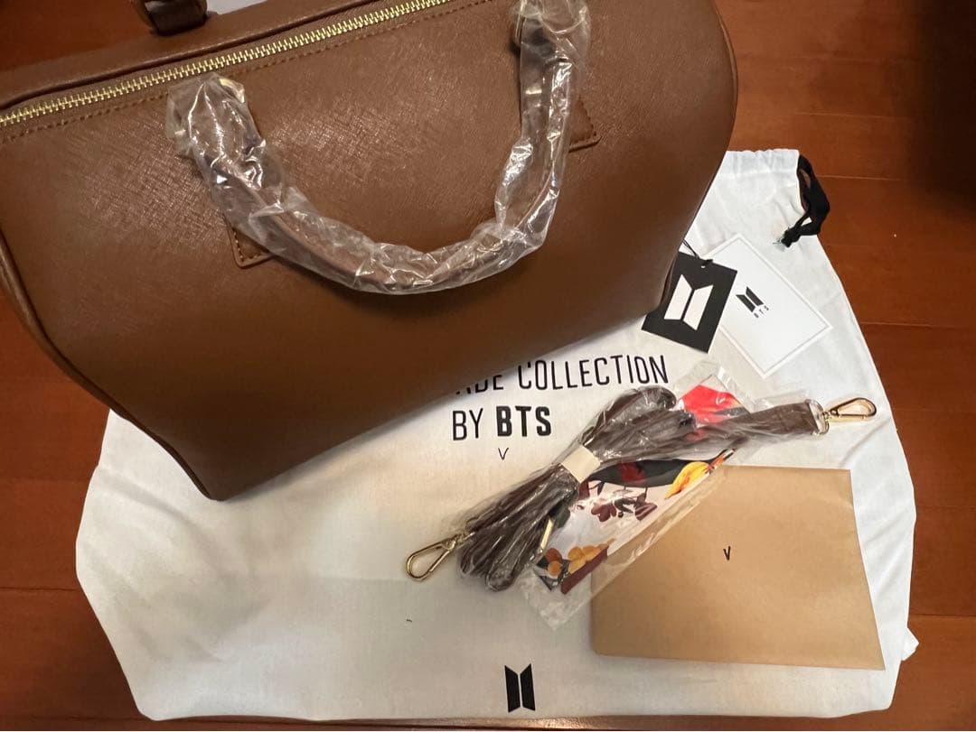 BTS ARTIST MADE V テテ ボストンバッグ 新品未使用品 おまけ付